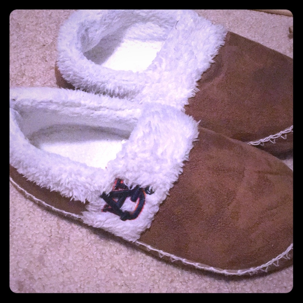 Auburn slippers